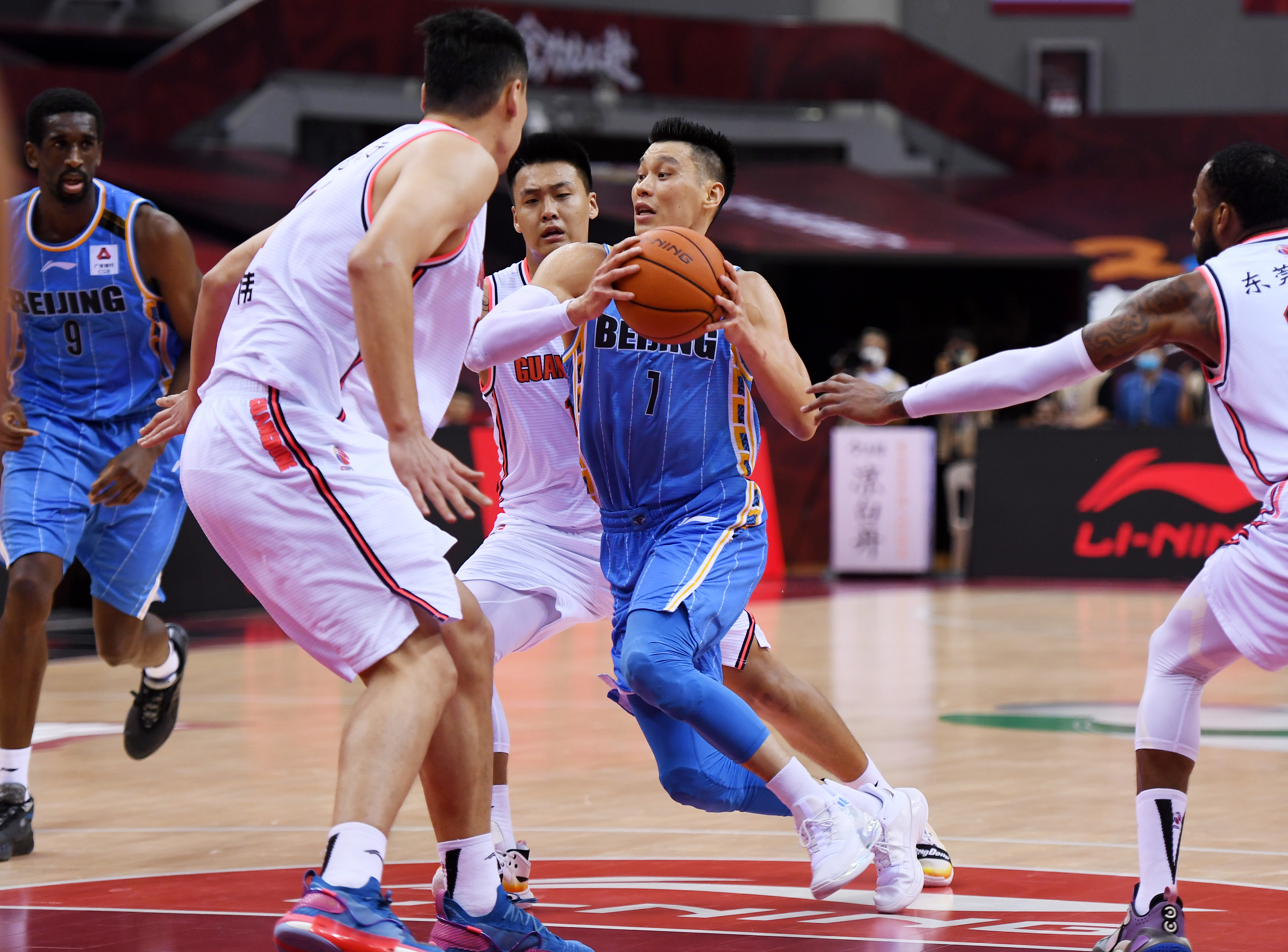 2023-2024CBA半决赛：广东宏远胜北京首钢，晋级决赛步步紧逼